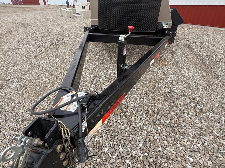 j&m-lc290-t/a-seed-tender-image-16