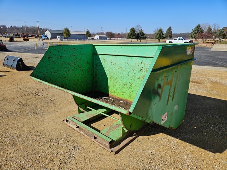 #714-•-5-yard-self-tipping-dumpster-image-1
