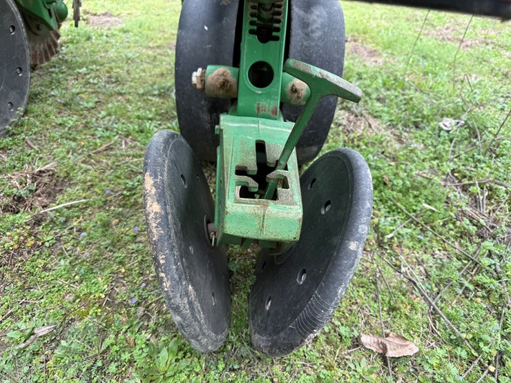 john-deere-1700-image-17