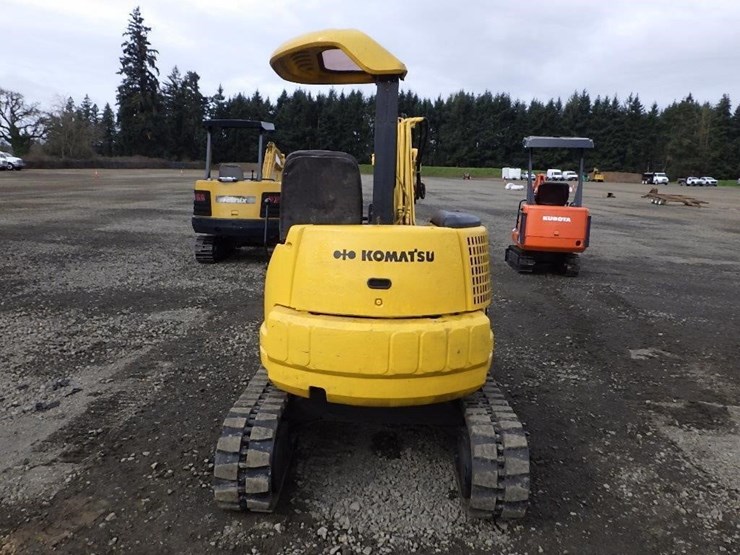 komatsu-pc12uu-image-5