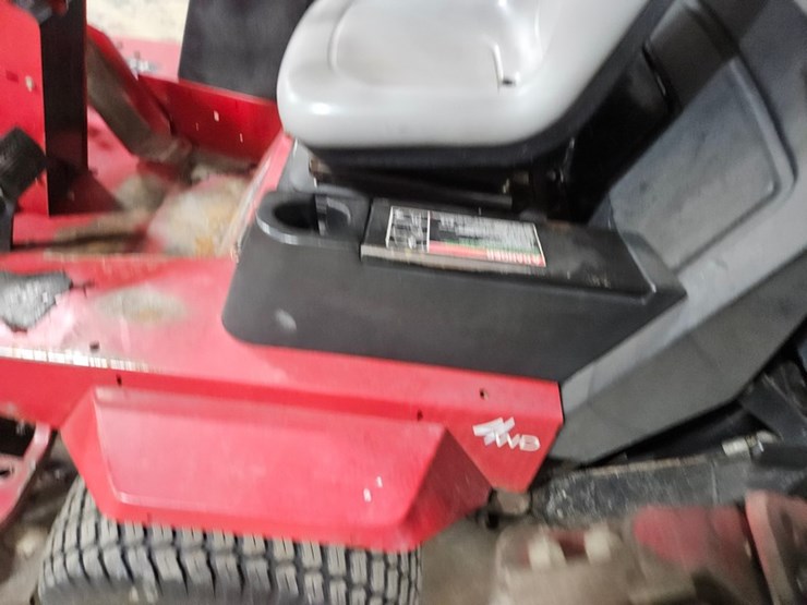 #632-•-toro-groundmaster-4000d-wide-area-mower-image-19