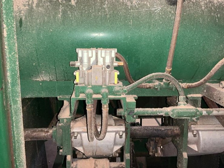 #228-•-2002-salem-drop-saw-trimmer-image-32