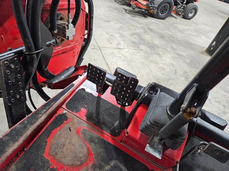 toro-groundsmaster-4700d-image-37