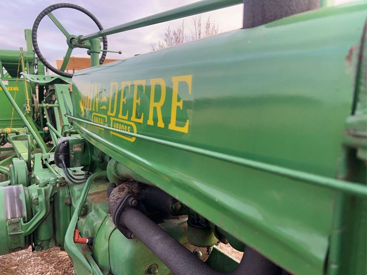 john-deere-model-b-image-10