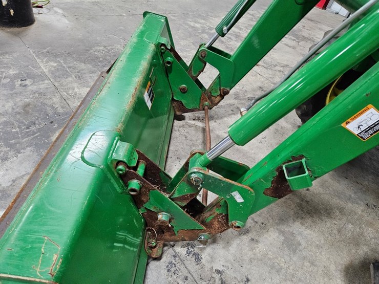 john-deere-5520-image-11