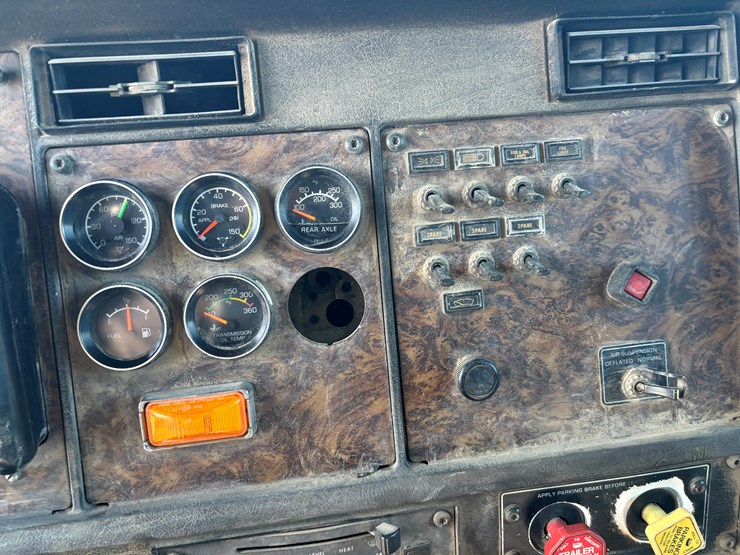 1990-kenworth-t880-image-40