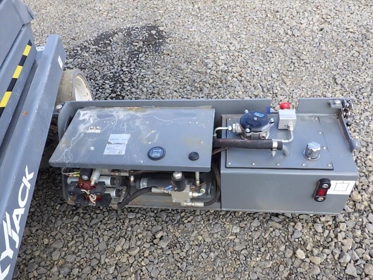 skyjack-sj-4632-scissor-lift-image-19