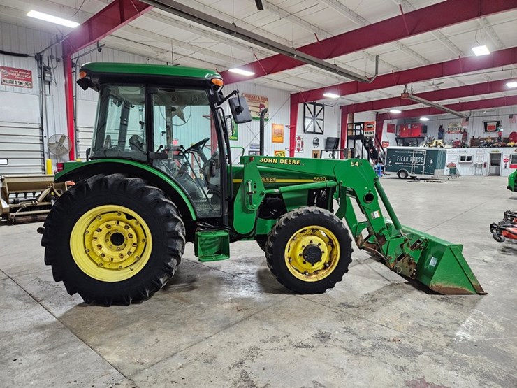 john-deere-5520-image-6