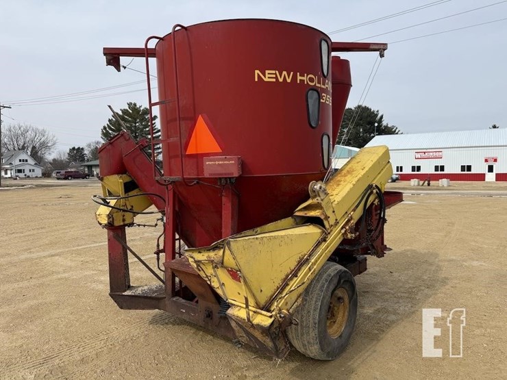 new-holland-355-image-4