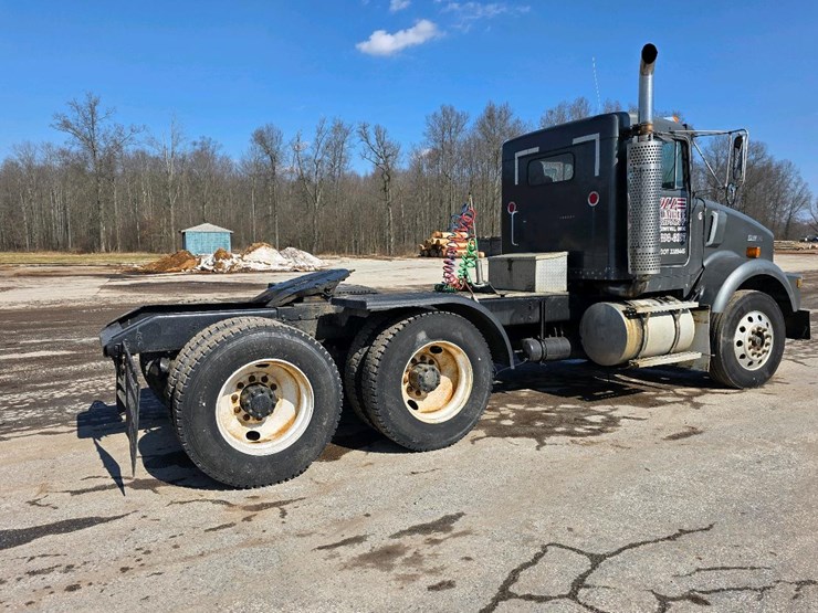 1993-kenworth-t800b-image-7