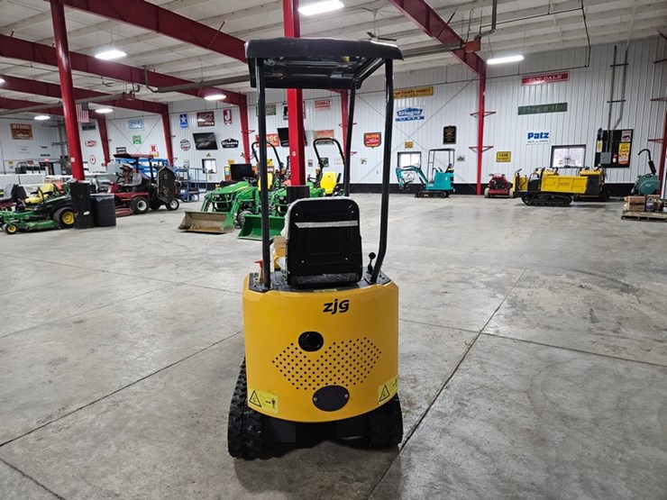 #687-•-2026-zjg-zj12-mini-excavator-image-4