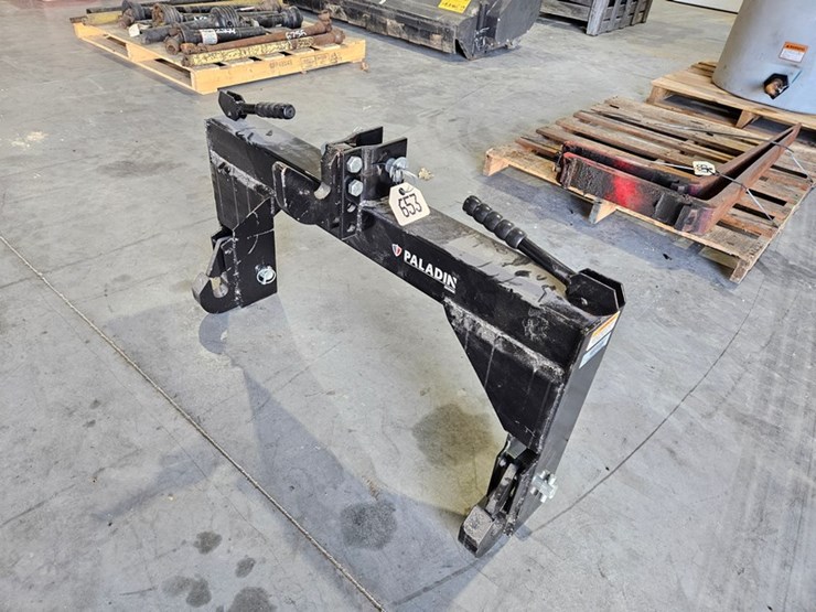 #653-•-paladin-3pt-quick-hitch-image-1