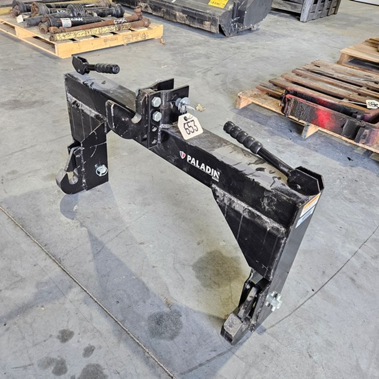 #653 • Paladin 3pt Quick Hitch