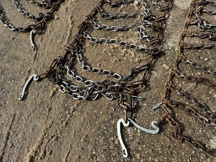 #3277-•-2016-liebherr-542-wheel-loader-w/-plow-and-chains-image-80