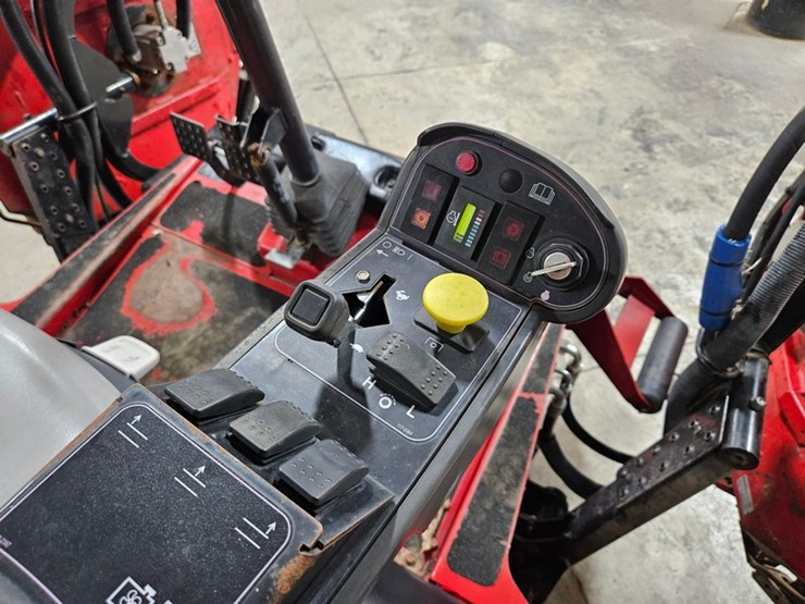 toro-groundsmaster-4700d-image-33