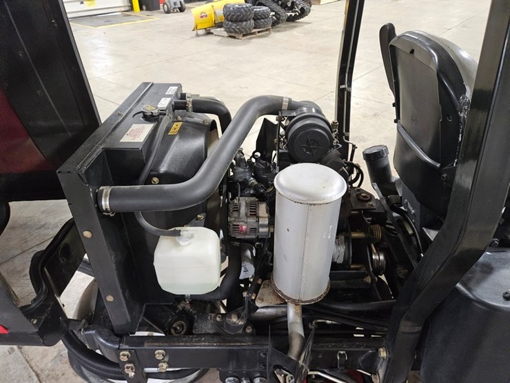 #695-•-toro-reelmaster-3550-d-fairway-mower-image-14