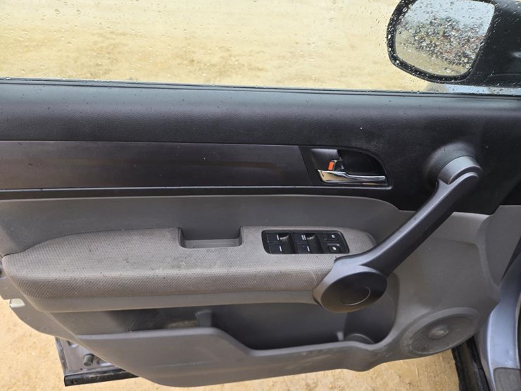 2009-honda-crv-image-26