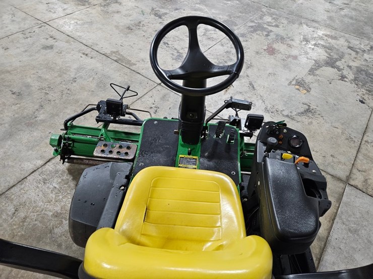 john-deere-2500e-image-16
