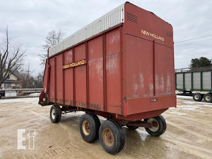 new-holland-816-image-5