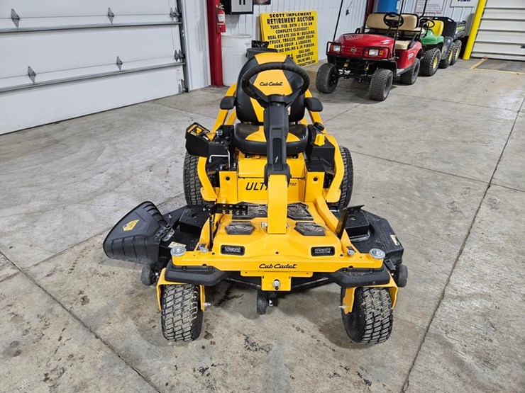 #699-•-2024-cub-cadet-ultima-zts2-zero-turn-mower-image-8