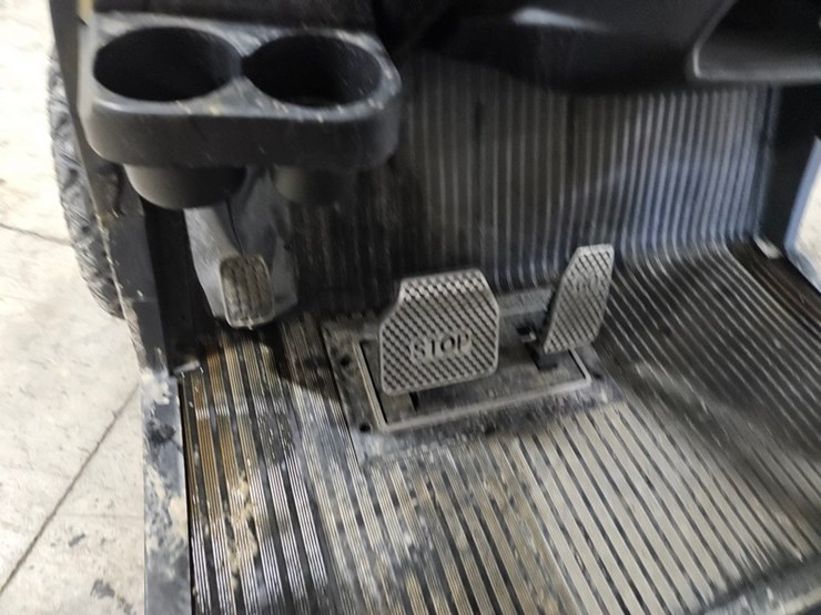 #679-•-2026-sd-lanch-electric-golf-cart-image-17