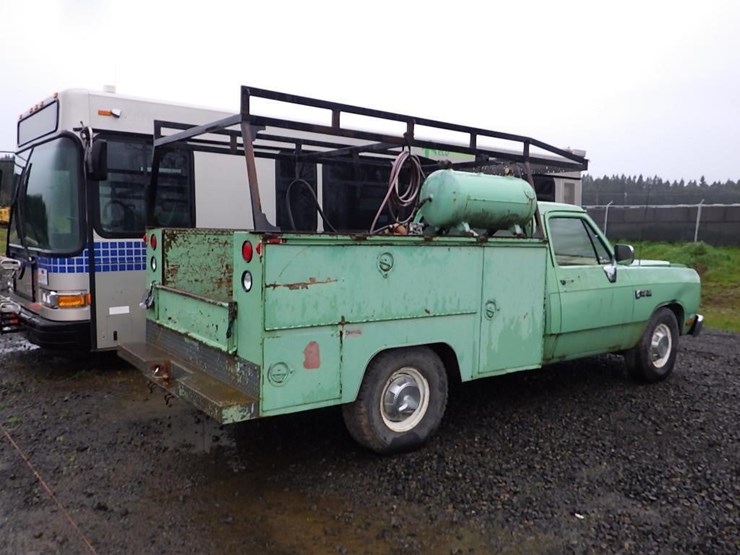 1989-dodge-ram-250-image-5