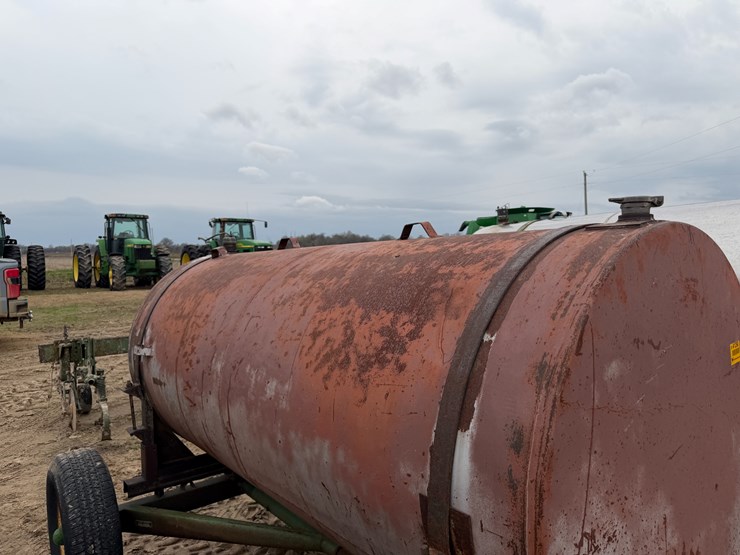 #41260-•-~600-gallon-fuel-wagon-image-31