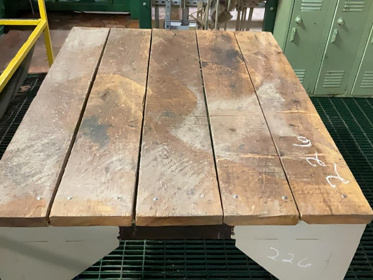 #226-•-steel-frame-worktable-image-4