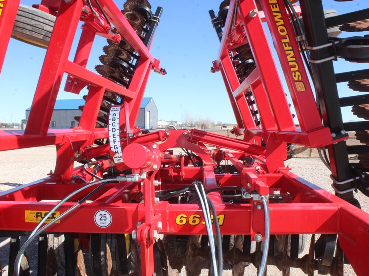 #1030-•-sunflower-6631-vt-soil-finisher-image-20