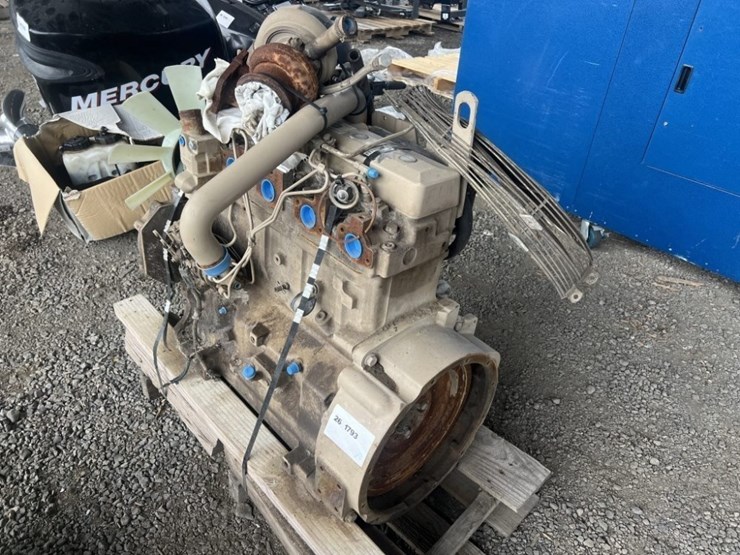 2025-john-deere-7-image-4