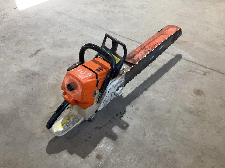 #109-•-stihl-ms461-chainsaw-image-3
