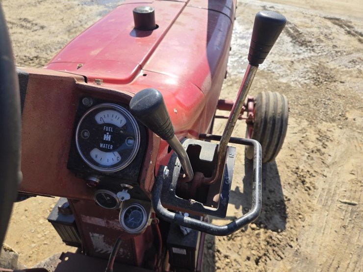 1971-international-826-image-20