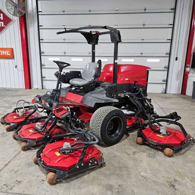 TORO GROUNDSMASTER 4700D