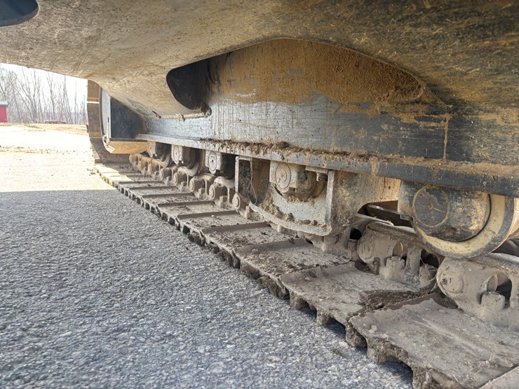 deere-160c-lc-image-89