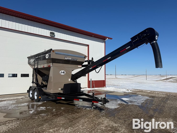 j&m-lc290-t/a-seed-tender-image-8