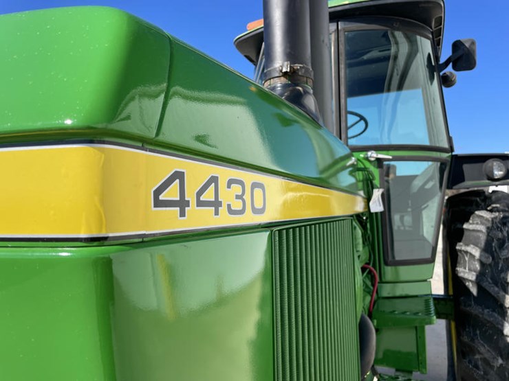 1974-john-deere-4430-image-12