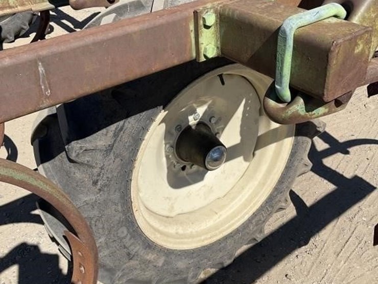 john-deere-1610-image-12