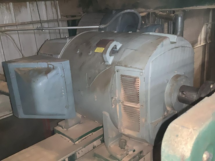 #201-•-2002-salem-dc-carriage-drive-image-9