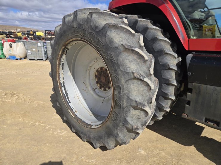 case-ih-mx180-image-5