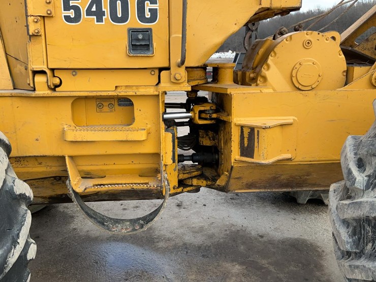 1997-deere-540g-image-37