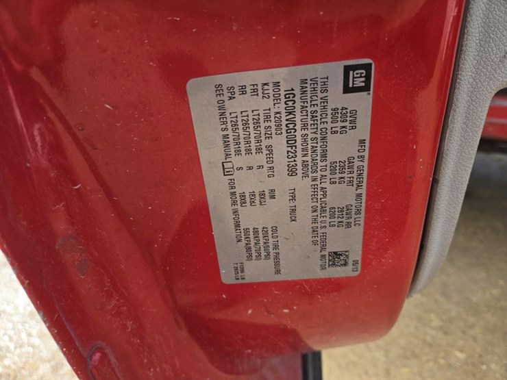 2013-chevrolet-k2500-image-13