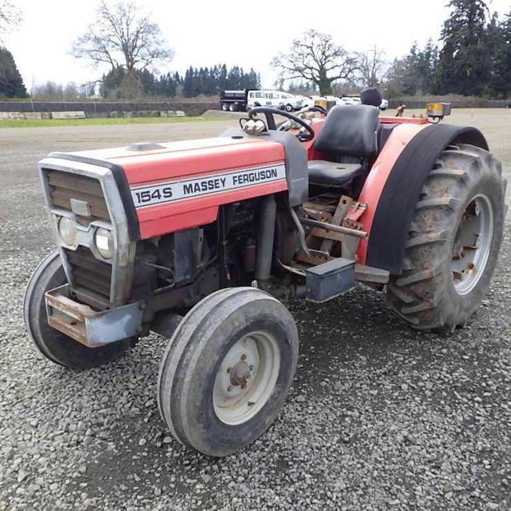 Massey Ferguson MF154/2S Tractor