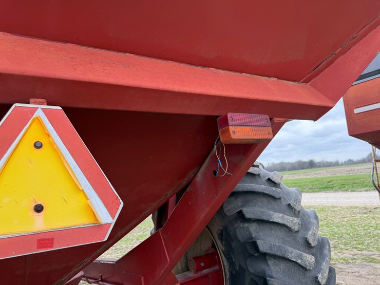 unverferth-8000-image-31