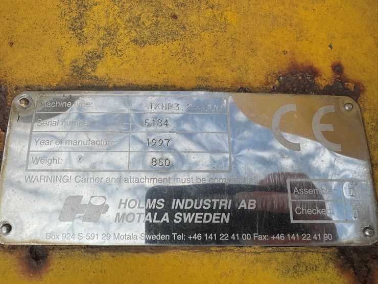 #3277-•-2016-liebherr-542-wheel-loader-w/-plow-and-chains-image-28