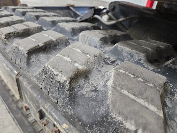 #686-•-yanmar-vic35-mini-excavator-image-19