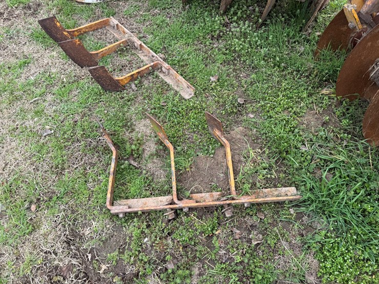 #41848-•-levee-plow-image-6