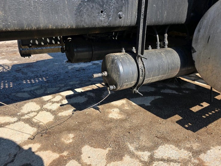 1993-kenworth-t800b-image-44