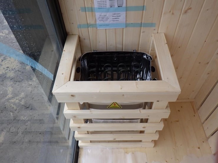 sauna-room-7'x7'-image-10