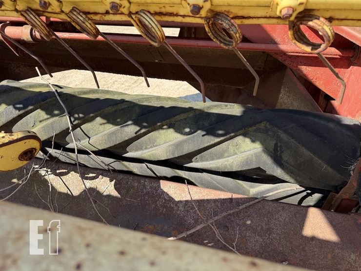 new-holland-499-image-9