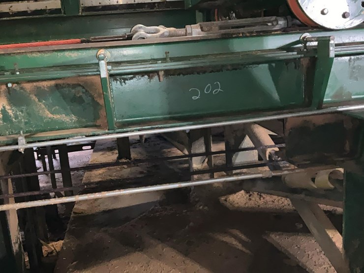 #202-•-salem-track-and-frame-image-14